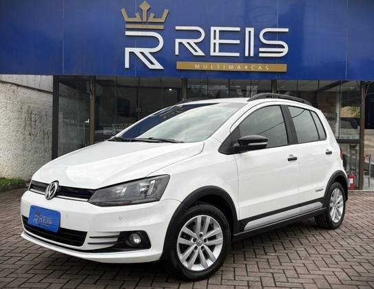 VOLKSWAGEN FOX 1.0 MPI TRACK 12V FLEX 4P MANUAL